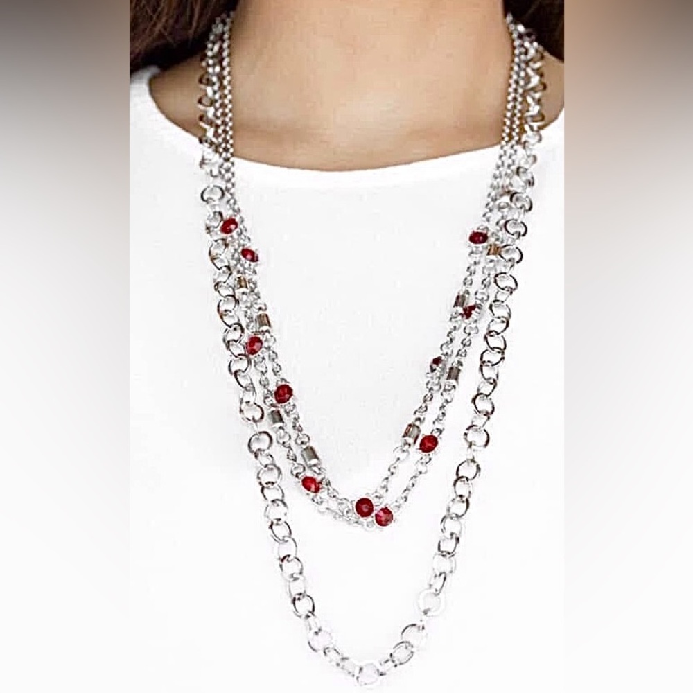 ❣️Layered silver necklace with ruby red rhinestones